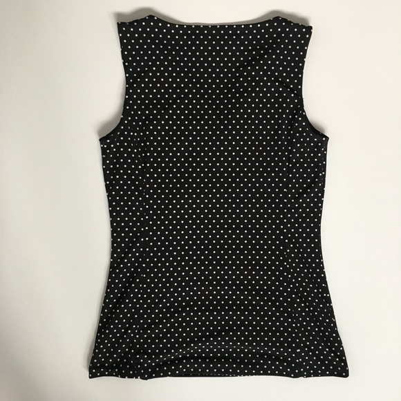 WHBM Small sleeveless V neck blouse, rouched - Picture 3 of 8